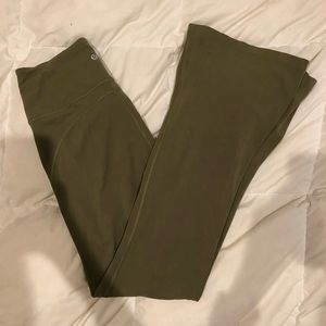 Lululemon Groove Super-High-Rise Flared Pant Nulu in Bronze Green